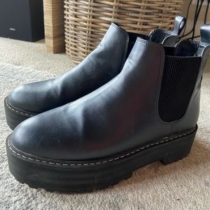 H&M black Chelsea boots 40
